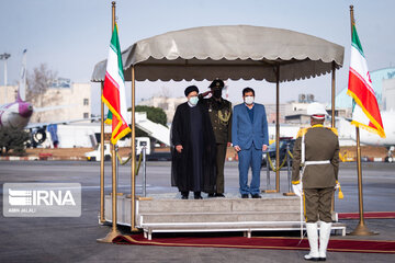 Raisi departs for Qatar