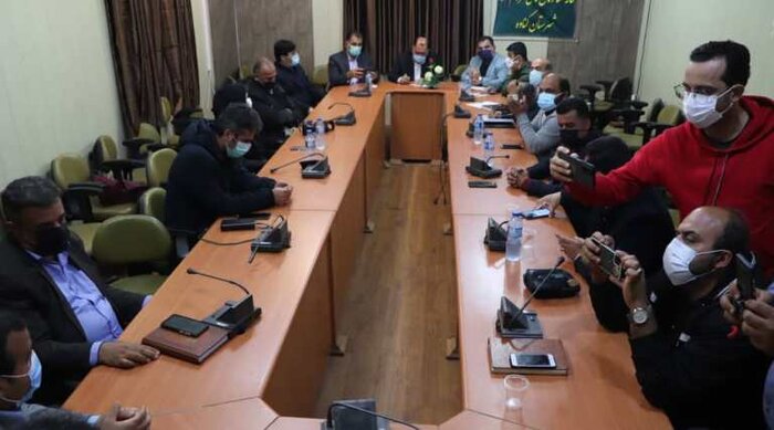 فرماندارگناوه: خبرنگاران برای ترویح نشاط و امید بین مردم ایفای نقش کنند