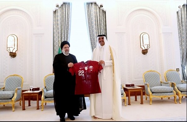 امیر قطر چگونه به استقبال رئیسی رفت؟ 