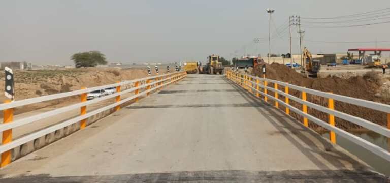 پل کمربندی ورودی گناوه بازگشایی شد