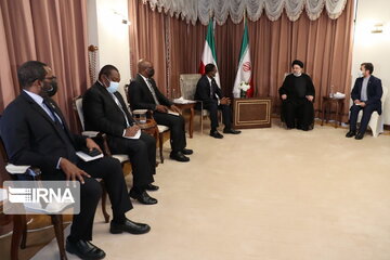 Le deuxième jour de la visite du président Raïssi au Qatar (Photos)