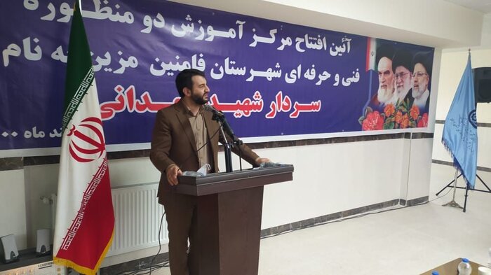 وزیر کار: آموزشهای مهارتی بازار محور ایجاد اشتغال را تسریع میکند