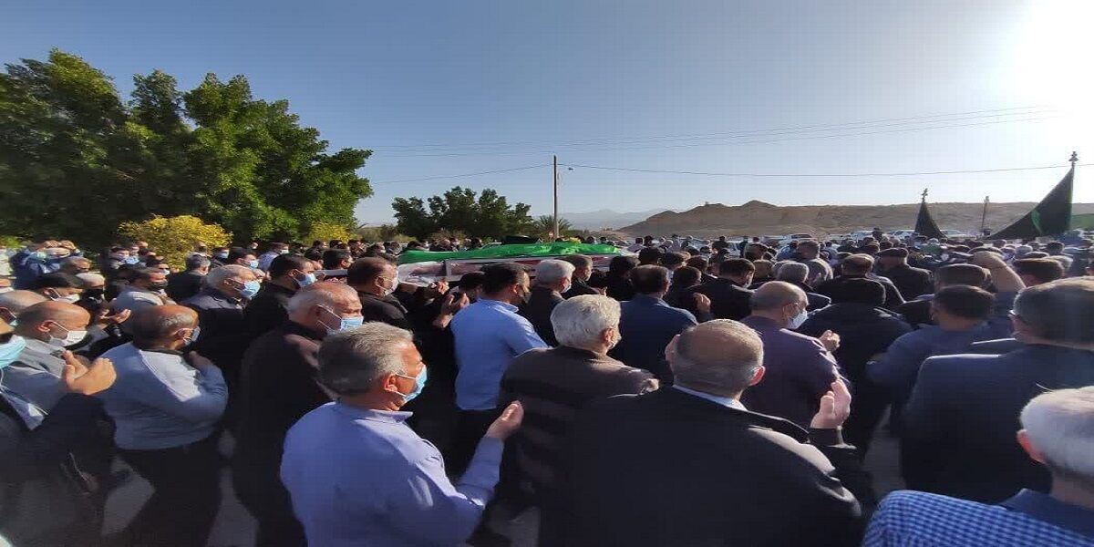 شاعر پرآوازه آیینی در لار خاکسپاری شد