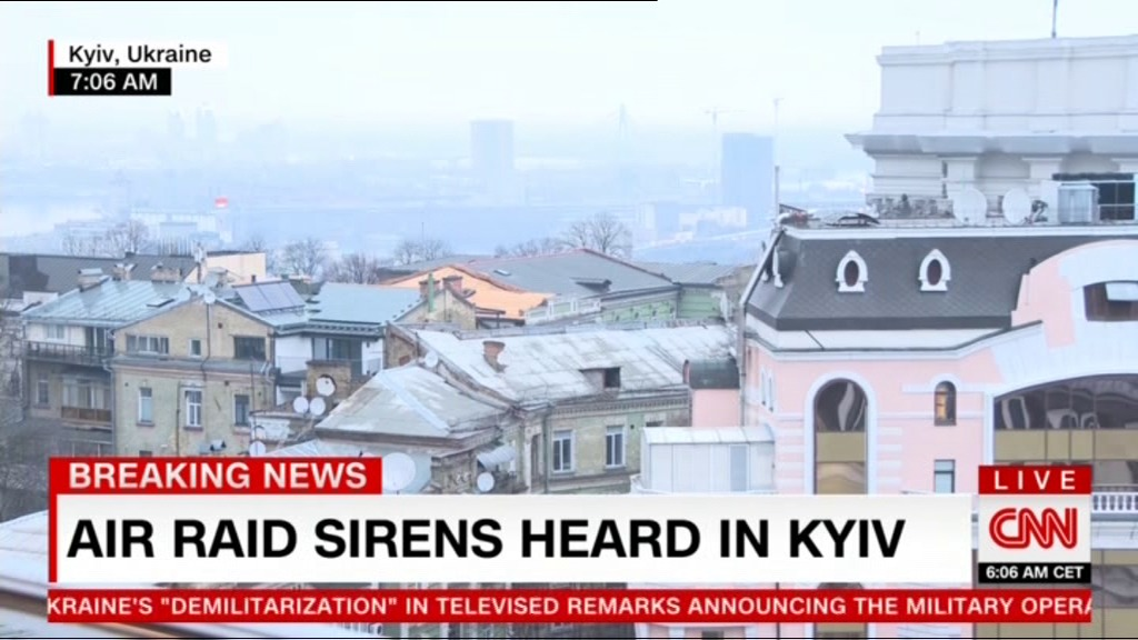 آخرین تحولات اوکراین / رئیس جمهوری اوکراین حکومت نظامی اعلام کرد