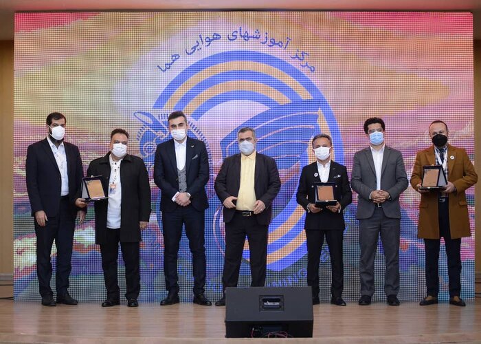 معاون استاندار : فارس کانون آموزش در صنعت هوانوردی باشد