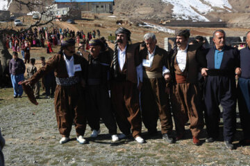 آئین نوروز باستانی در روستای چشمیدر کردستان