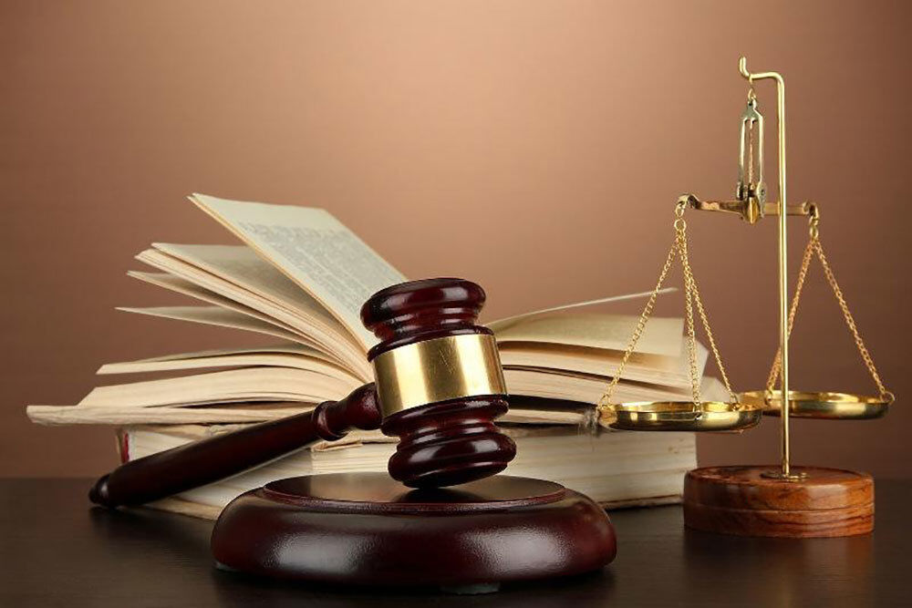 رییس دادگستری مهریز: برخی دیدگاه‌ها نسبت به جامعه وکلا منصفانه نیست