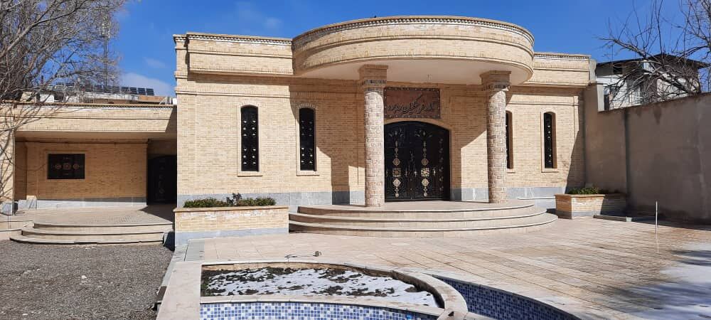 تالار فرهنگیان بروجرد به بهره‌برداری رسید