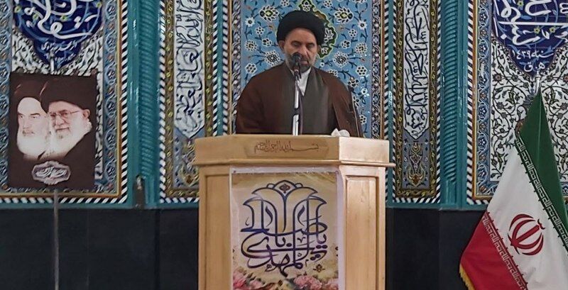 امام جمعه پلدختر: غرب دنبال شرطی کردن مذاکرات است