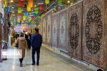 13th carpet, tableau rug exhibition in Arak