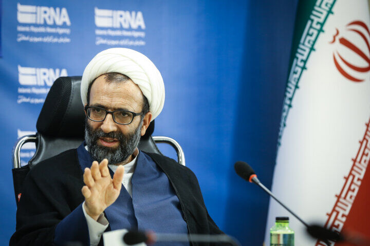 مجوز پایانه صادراتی سنگ و گل و گیاه محلات صادر شد مجوز پایانه صادراتی سنگ و گل و گیاه محلات صادر شد