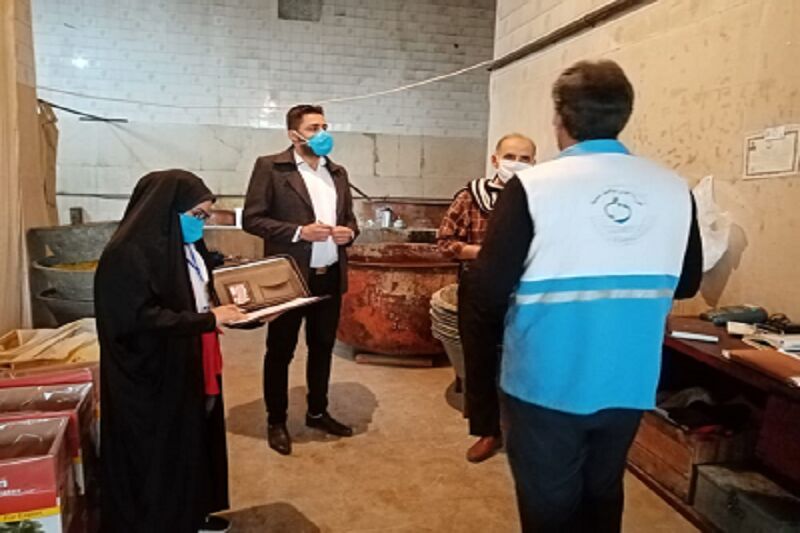 ۸۰ تیم بر موازین بهداشتی اماکن اقامتی و بین‌راهی اصفهان نظارت می‌کنند