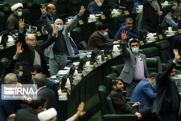 Les députés iraniens examineront le processus des négociations de Vienne