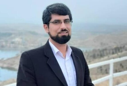 حضرت ابوطالب با سرودن سه هزار بیت شعر از پیامبر حمایت کرد