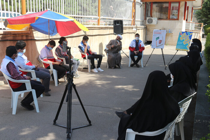 جوانان بشردوست هلال احمر قزوین به فکر ارتقای سطح مطالعه در جامعه هستند