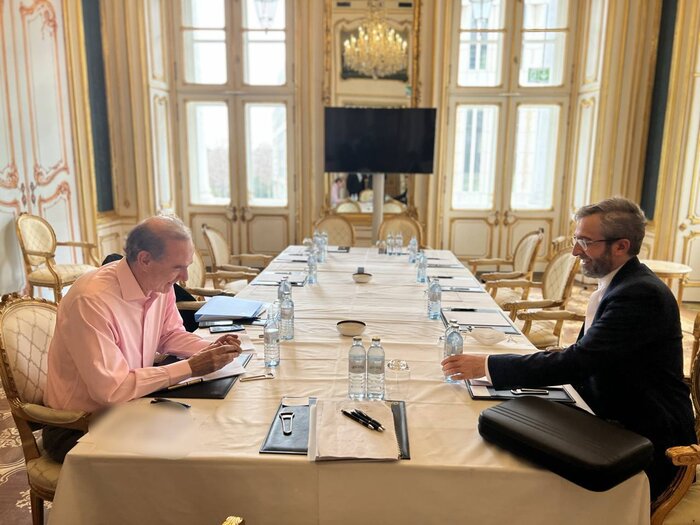 تداوم مذاکرات برای حل و فصل موضوعات اصلی باقیمانده