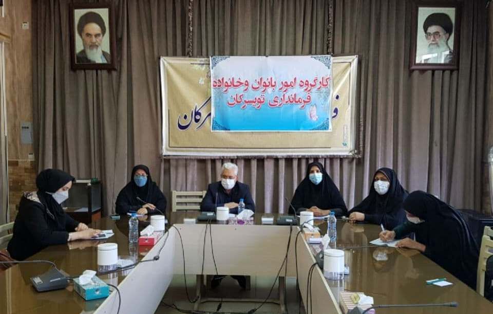 فرماندار تویسرکان از راه اندازی سه بازارچه فصلی در این شهرستان خبر داد