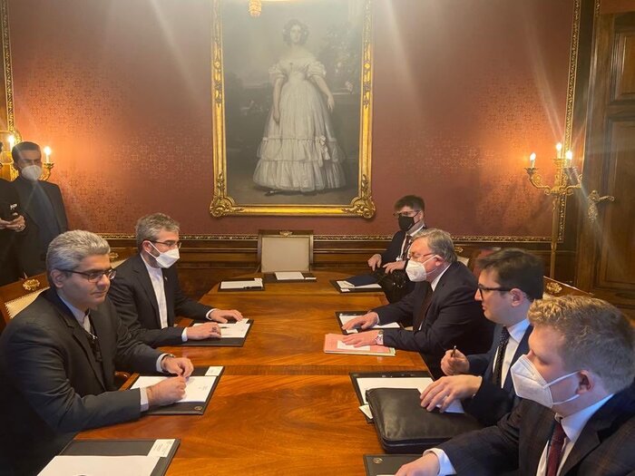 تداوم مذاکرات برای حل و فصل موضوعات اصلی باقیمانده