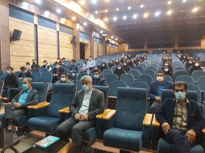 همایش هوش مصنوعی در مهریز برگزار شد