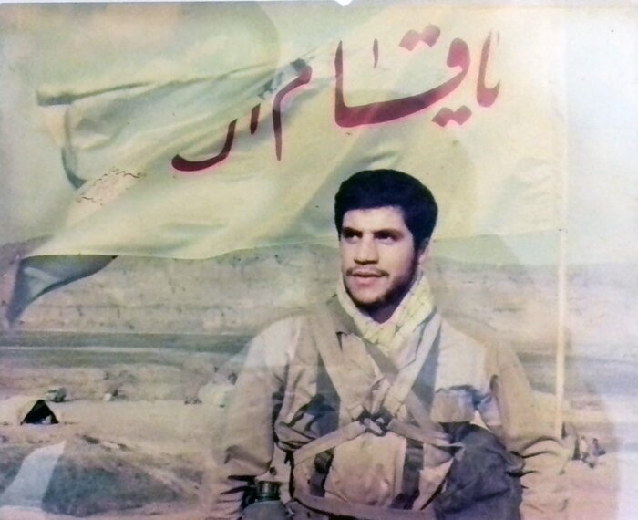 گفتگو با برادران شهید رضاییمجد/ قهرمانی که با شهادت جاودانه شد