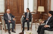 مسائل امنیتی مرزهای سوریه و عراق در دیدار رئیس حشد الشعبی با اسد بررسی شد 