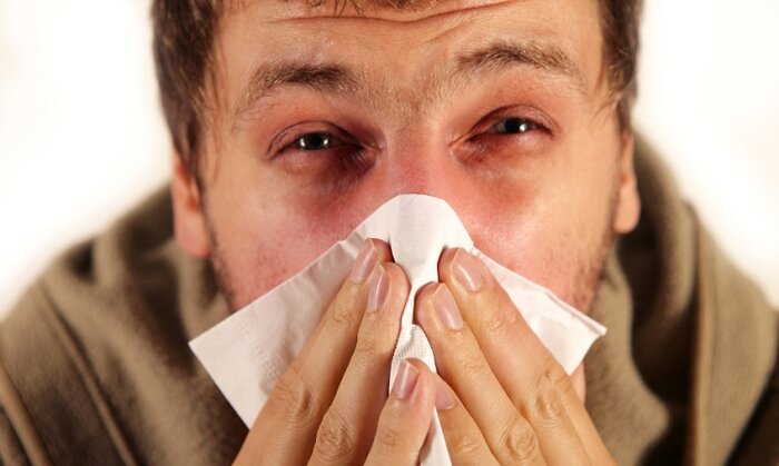 سرما خورده‌ام، آلرژی دارم یا به کووید مبتلا شده‌ام؟ 