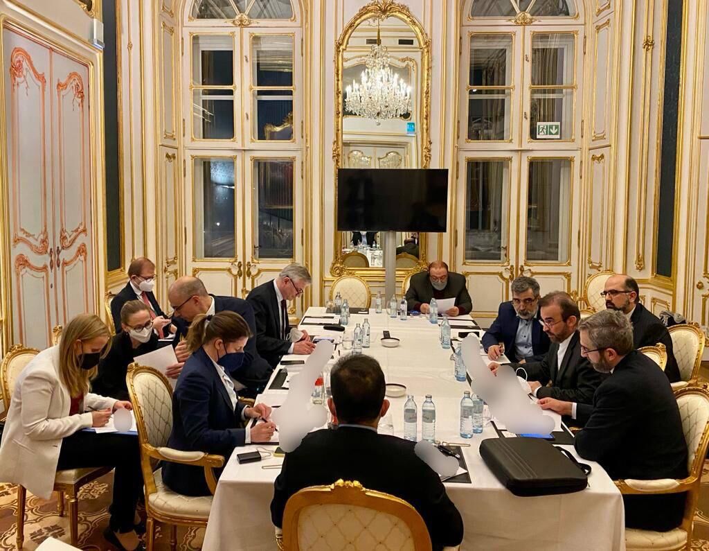 روزهای پرکار وین؛ ادامه رایزنیها برای انتفاع ایران از توافق