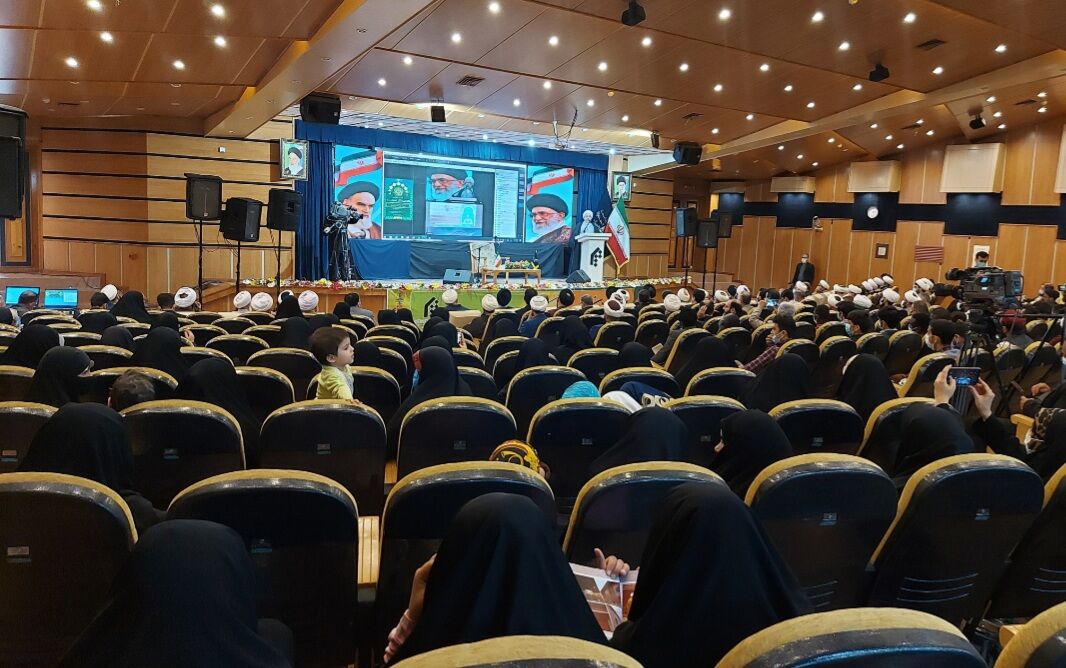 ۱۵ هزار نفر در جشنواره بین المللی قرآنی و حدیث شرکت کردند