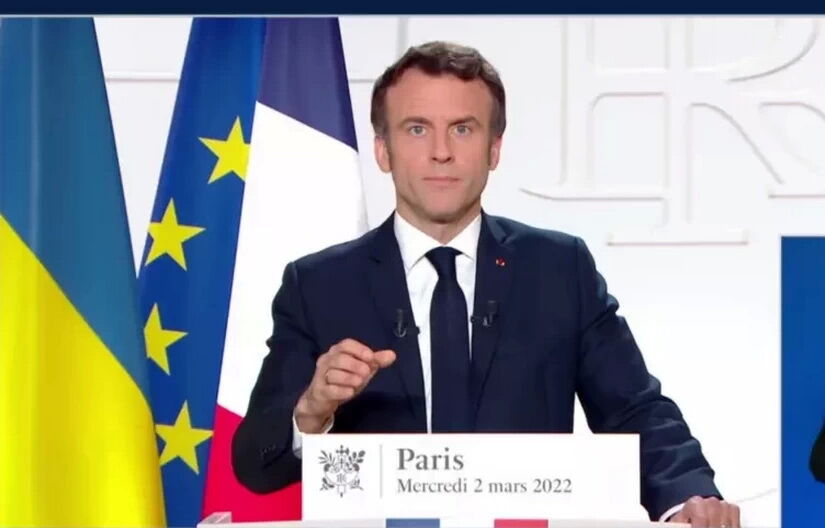 مکرون : ما با روسیه در جنگ نیستیم / ادامه تحریم و مجازات شدید علیه مسکو