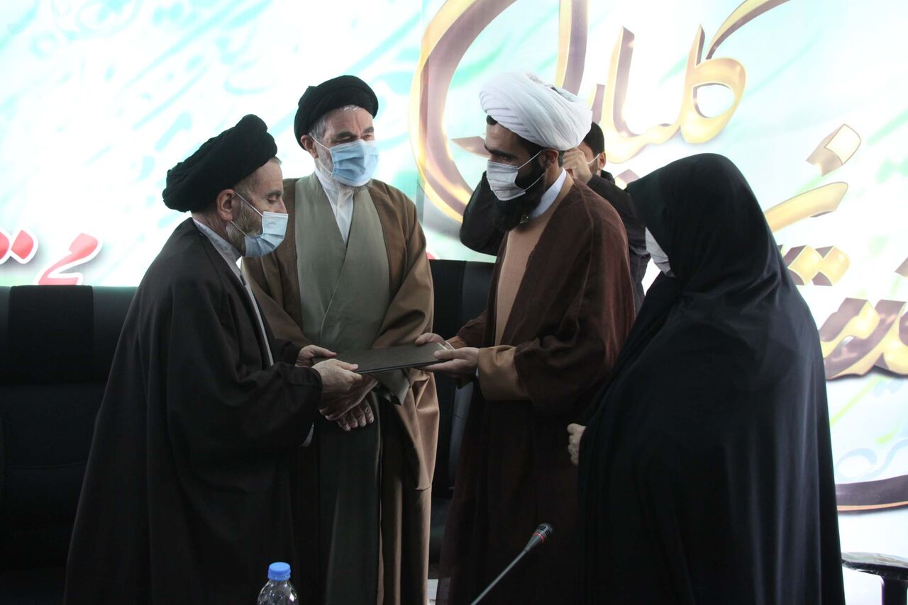 امام جمعه جدید " اشترینان " بروجرد معرفی شد