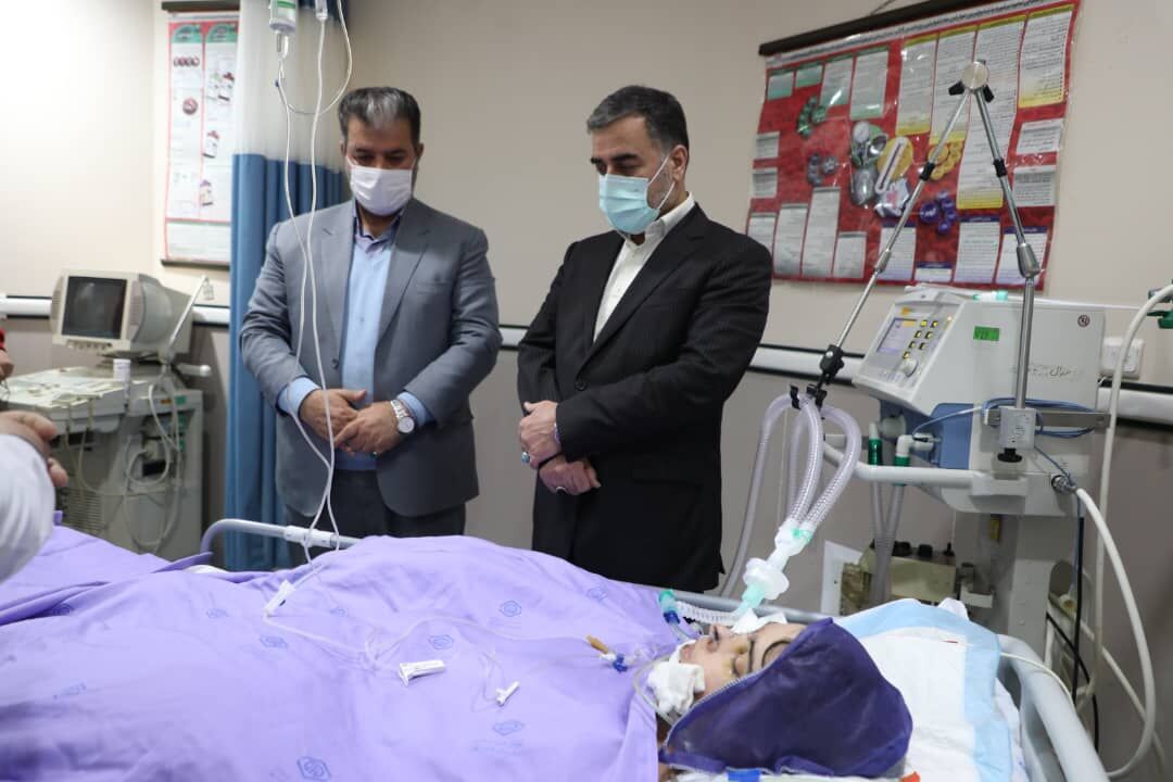 استاندار مازندران با حضور در بیمارستان در جریان وضعیت سلامتی آرزو حضرتی قرار گرفت