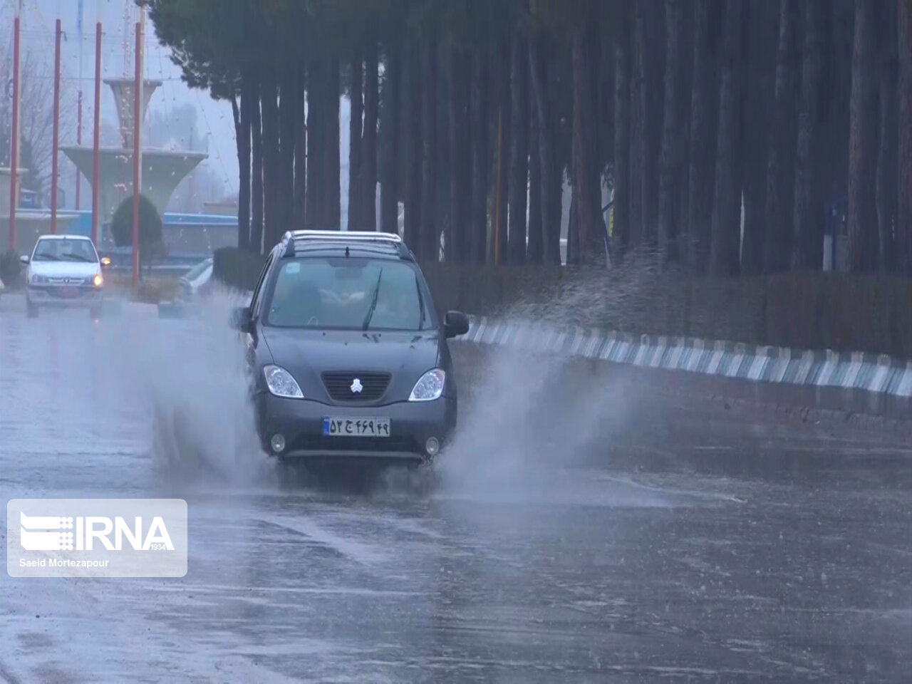 بارش باران در زنجان شدت می‌گیرد