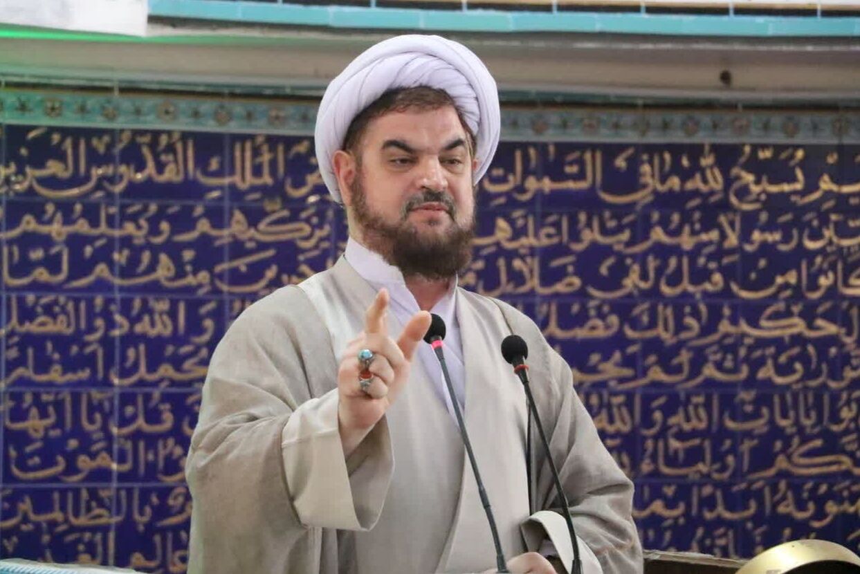 امام جمعه گلستان: آمریکا در شرایط حساس متحدان خود را تنها می‌گذارد