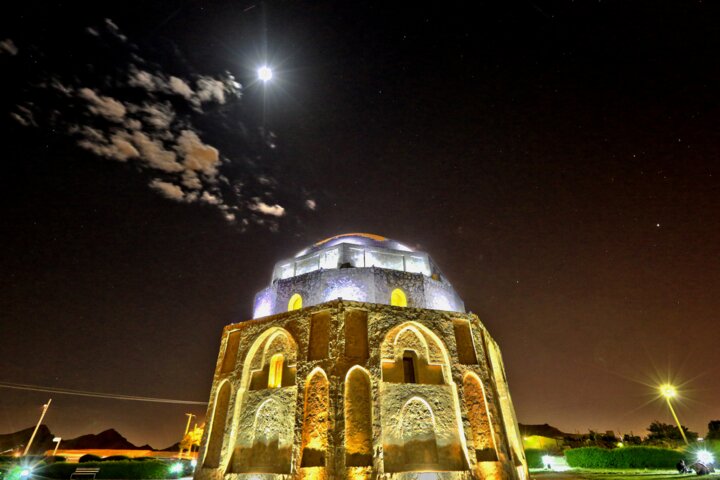 کرمان، جواهری نشسته بر نگین کویر