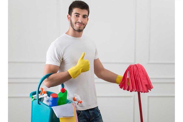 چرا مردان در خانهتکانی مشارکت نمیکنند؟