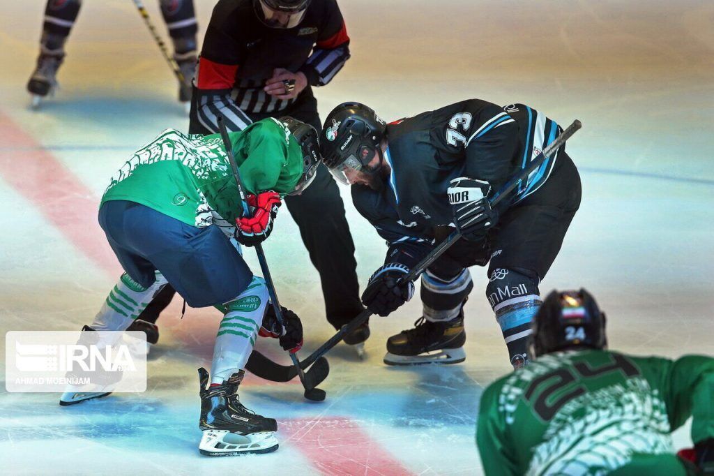 Histórica victoria de Irán en el Campeonato Internacional de Hockey sobre hielo