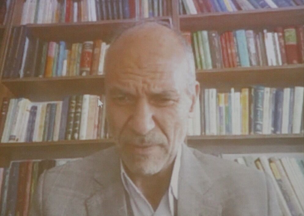 تدوین سند جامع زبان و ادبیات فارسی ضروری است تدوین سند جامع زبان و ادبیات فارسی ضروری است