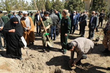 مراسم روز درخت کاری در سپاه صاحب الزمان (ع)