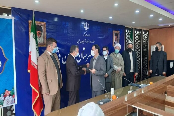 معادن استاندار آذربایجانغربی: مسوولان به صورت جهادی در راستای حل مشکلات مردم تلاش کنند.