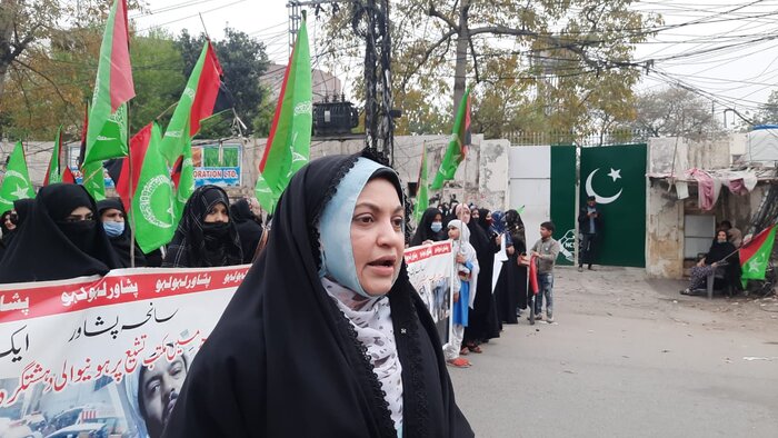 خروش مردم پاکستان علیه تروریسم تکفیری و محکومیت انفجار پیشاور