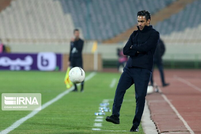 تَرس «یحیی» و دستان «لک» بلای جان پرسپولیس/ سه امتیاز طلایی استقلال به لطف پنالتیها