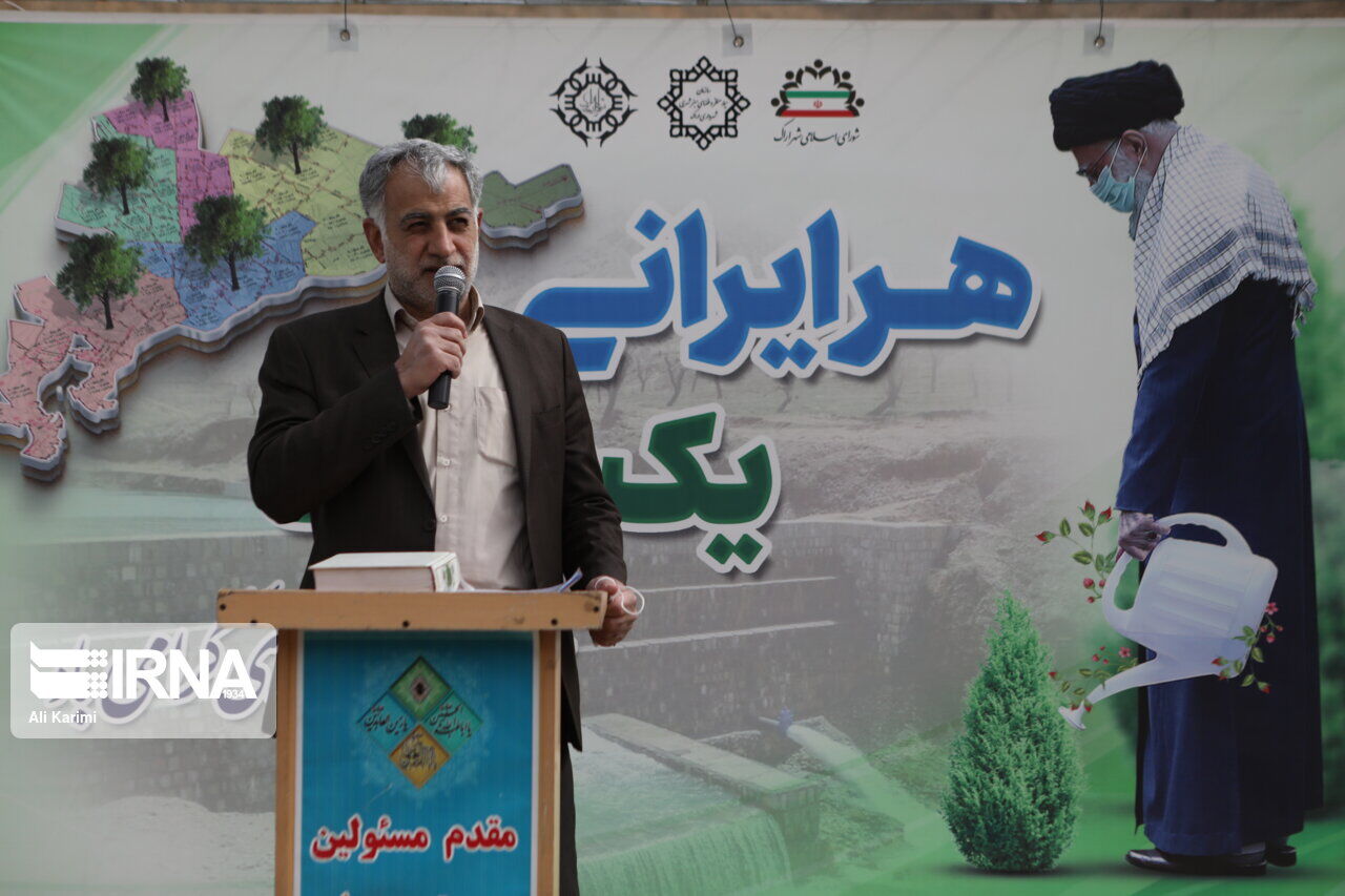 شهردار: اعتبارات توسعه فضای سبز اراک ۱۰۰ درصد افزایش یافت