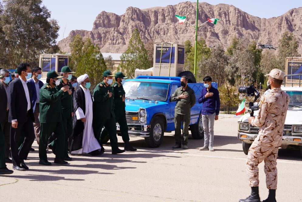 ۲۰ هزار بسته معیشتی و 110 سری جهیزیه توسط سپاه در کرمان توزیع شد