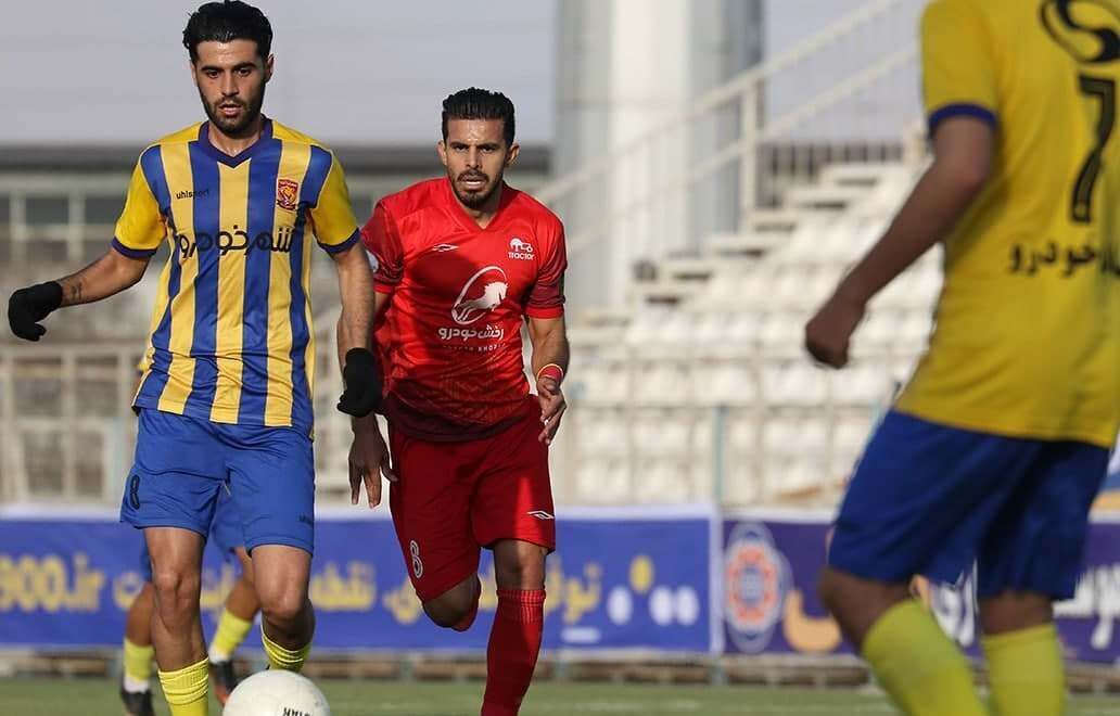 تراکتور از پس قعرنشین هم بر نیامد / عباسزاده جشن «ساغلام» را خراب کرد