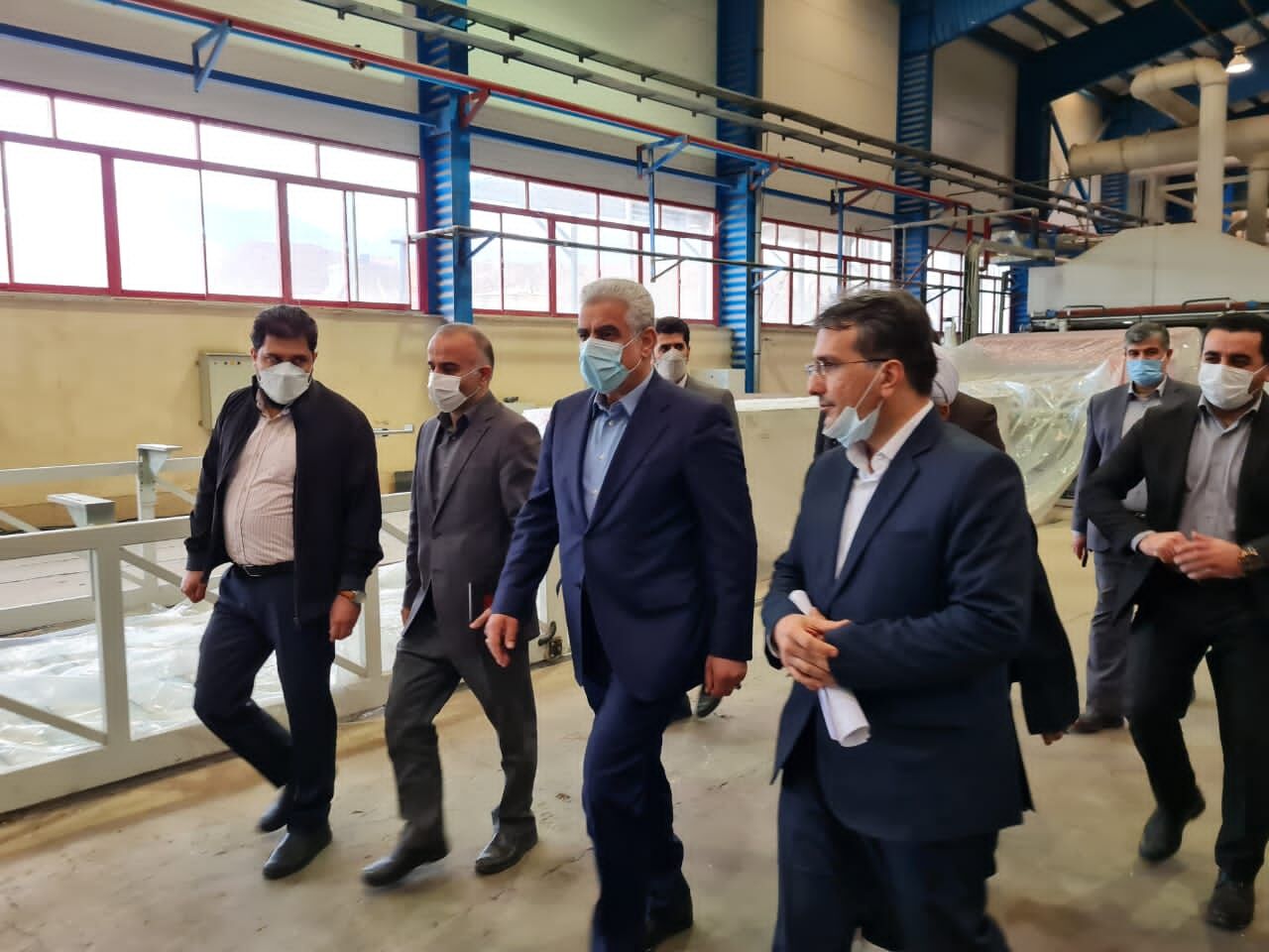 استاندار گیلان: مدیران بانکها همگام با سرمایهگذاران حرکت کنند استاندار گیلان: مدیران بانکها همگام با سرمایهگذاران حرکت کنند