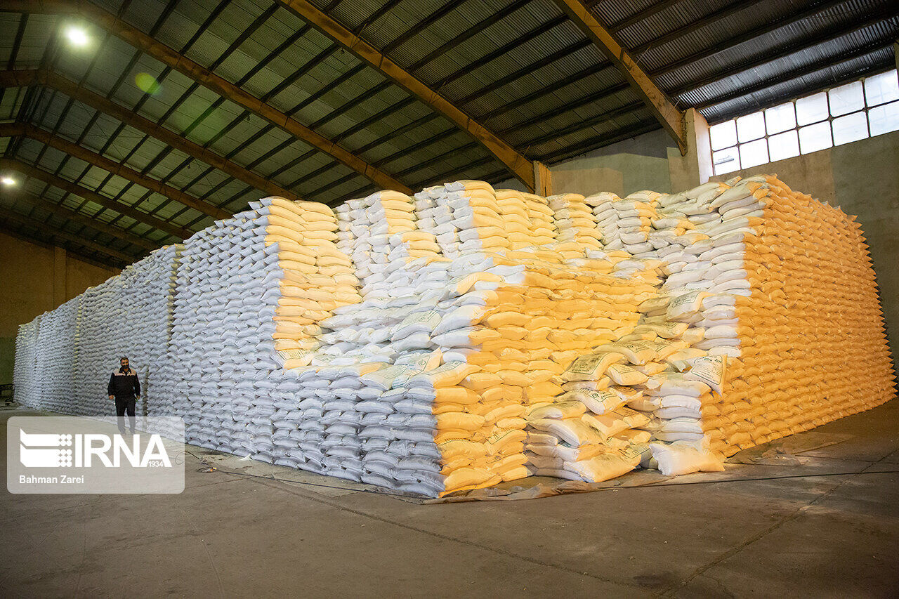 از سرمایهگذاری در حوزه نفت تا ذخیره سازی و توزیع کالاهای اساسی در کشور