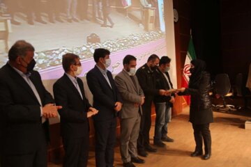 برگزیدگان جشنواره گاز و رسانه در کردستان معرفی شدند