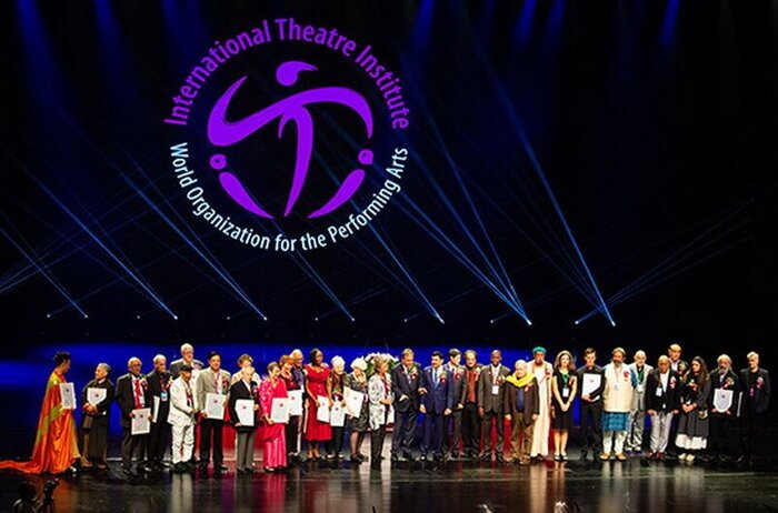 پسگرفتن عیدی مجلسیها به اهل هنر تا تیغ کرونا بر گردن تئاتر فتح خرمشهر 2