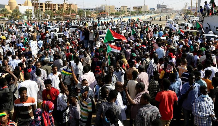 دولت نظامی سودان تظاهرات در مرکز خارطوم را ممنوع کرد