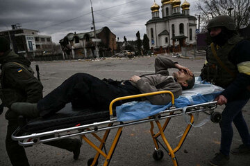 ۱۳ نفر در بمباران شهر صنعتی اوکراین کشته شدند